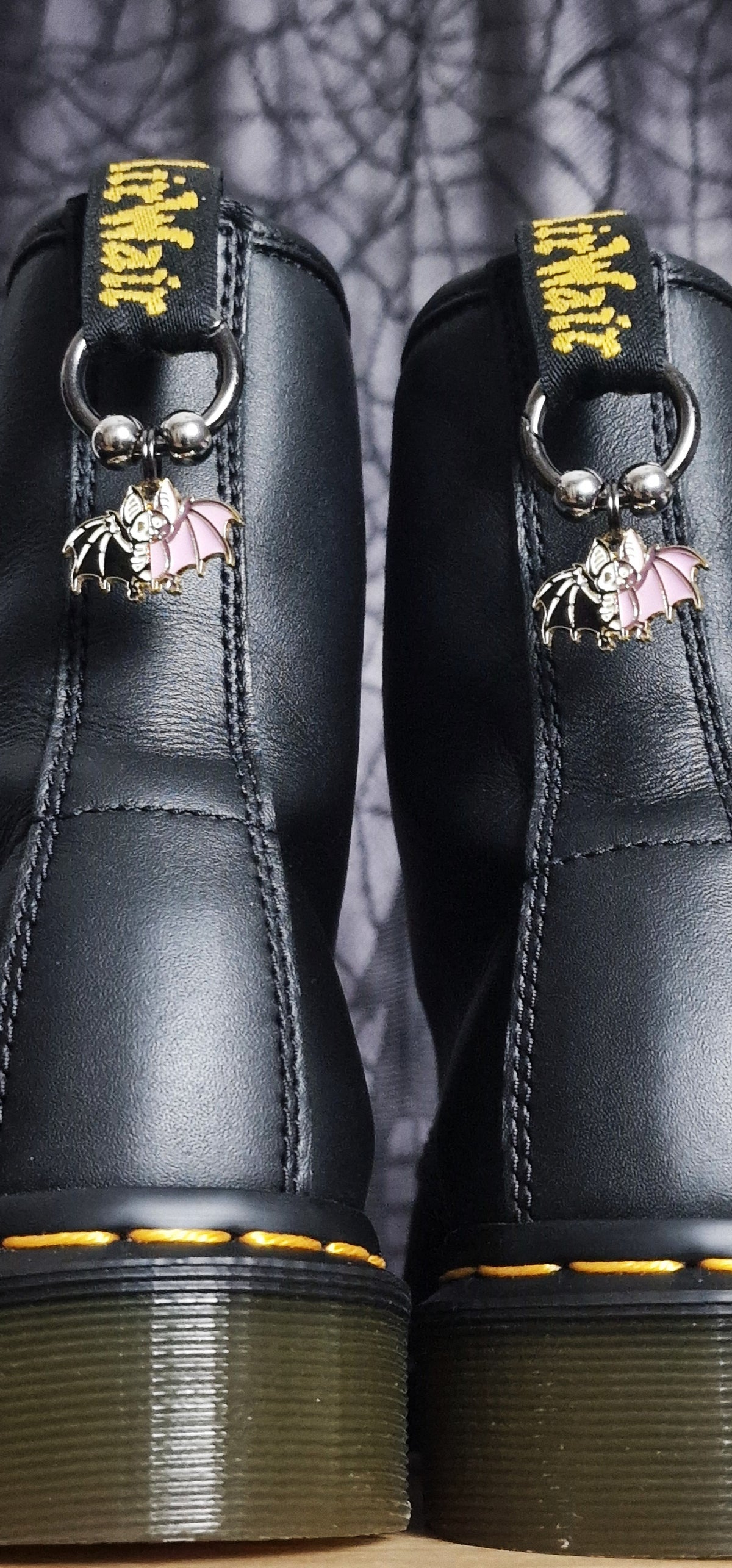 Bijoux simples sur brides arrière - Chauve-souris & Squelette