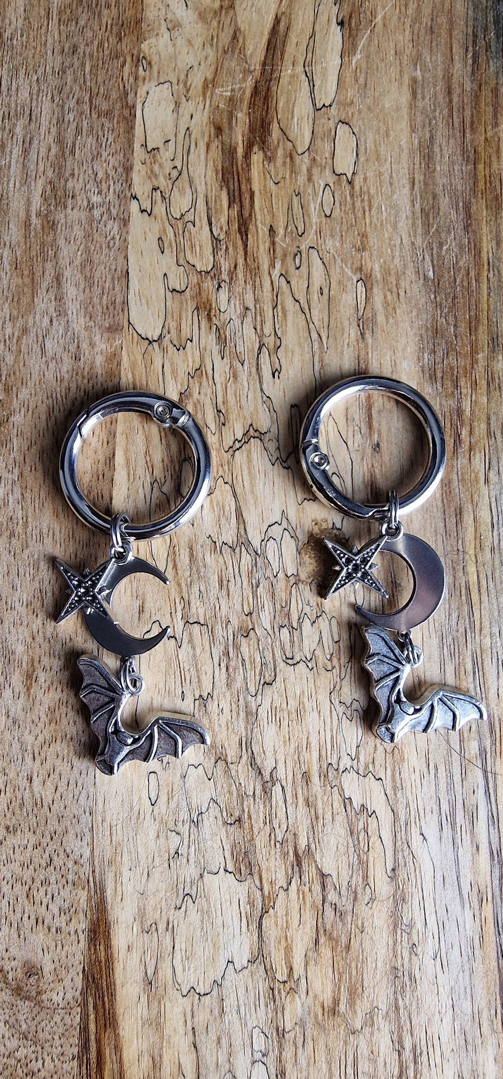 Bijoux simples sur brides arrière - Chauve-souris, lune & étoile