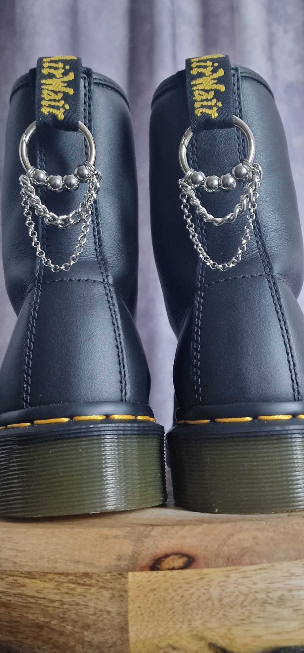 Bijoux simples sur brides arrière - Billes & chainettes