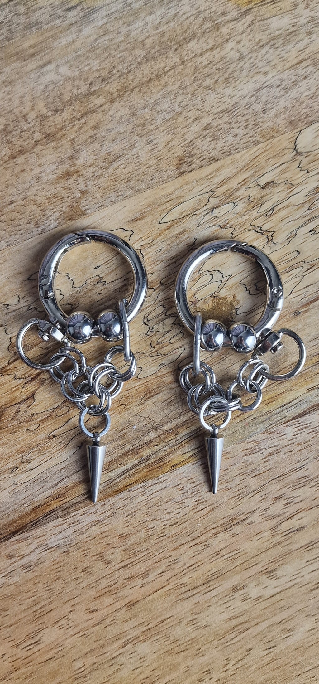 Bijoux simples sur brides arrière - Pic billes & chainette