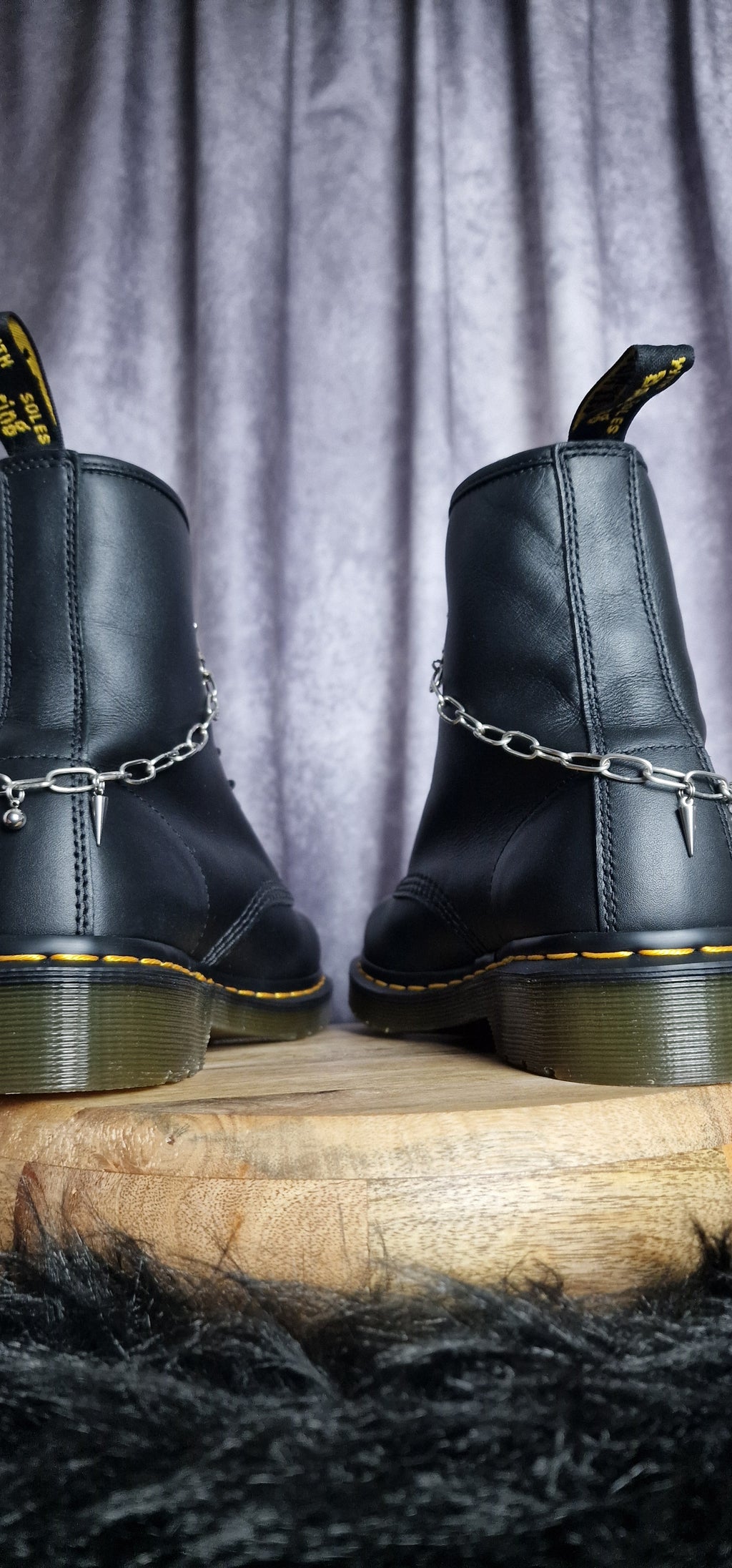 Bijoux chaînes sur lacets - Pics & billes