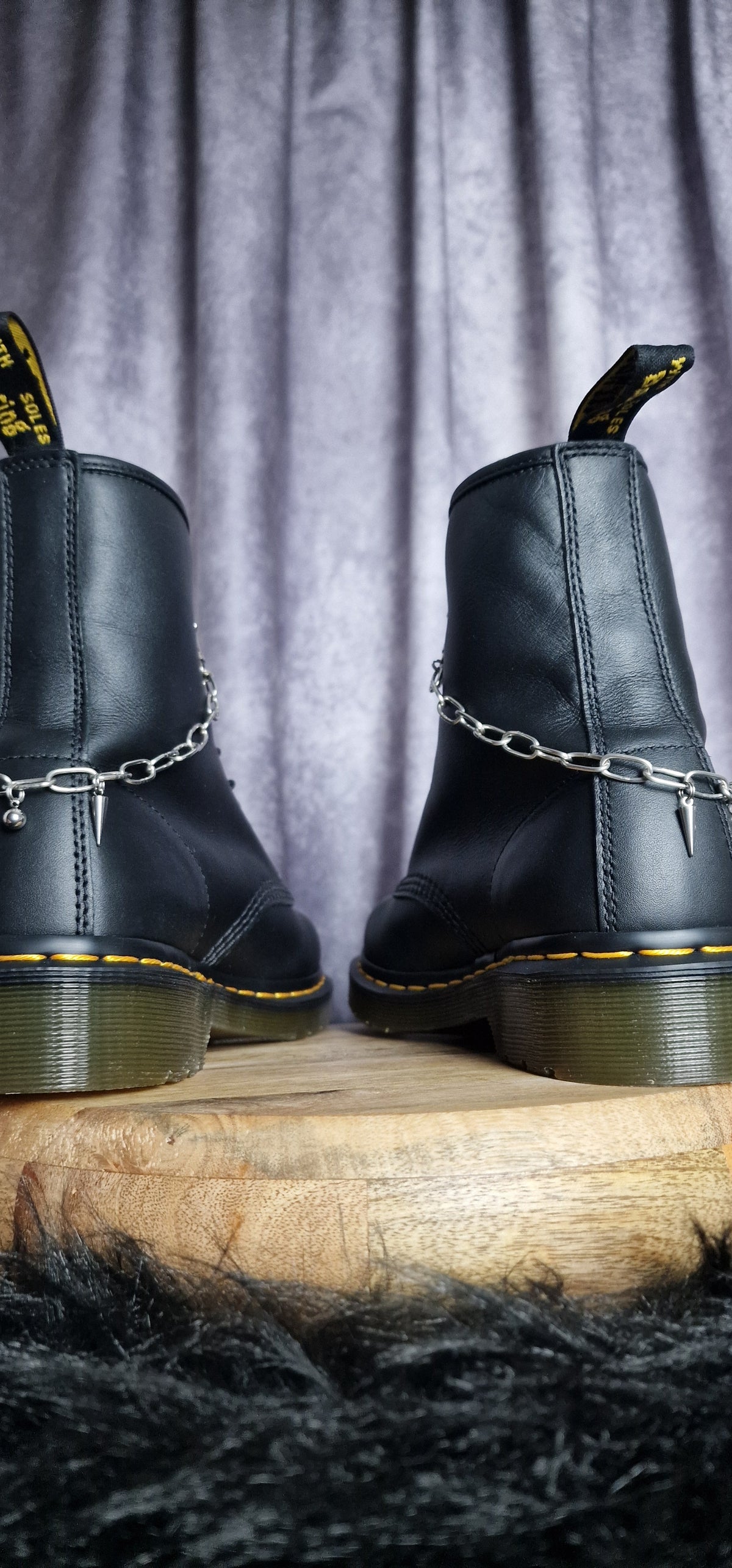 Bijoux chaînes sur lacets - Pics & billes