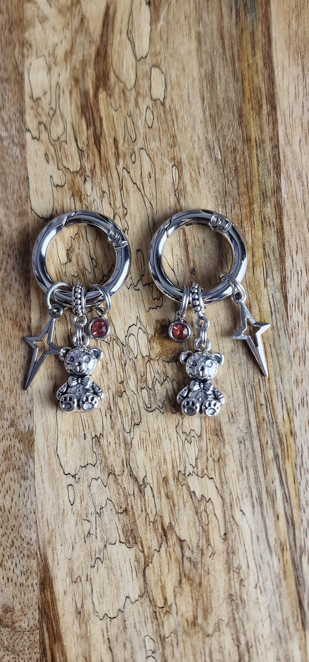 Bijoux simples sur brides arrière - Ourson, étoile & Strass
