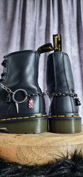 Bijoux chaînes sur lacets - Oursons, anneau upcyclés & pic