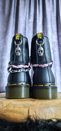 Bijoux chaînes sur brides arrière et lacets - Crâne & bandana