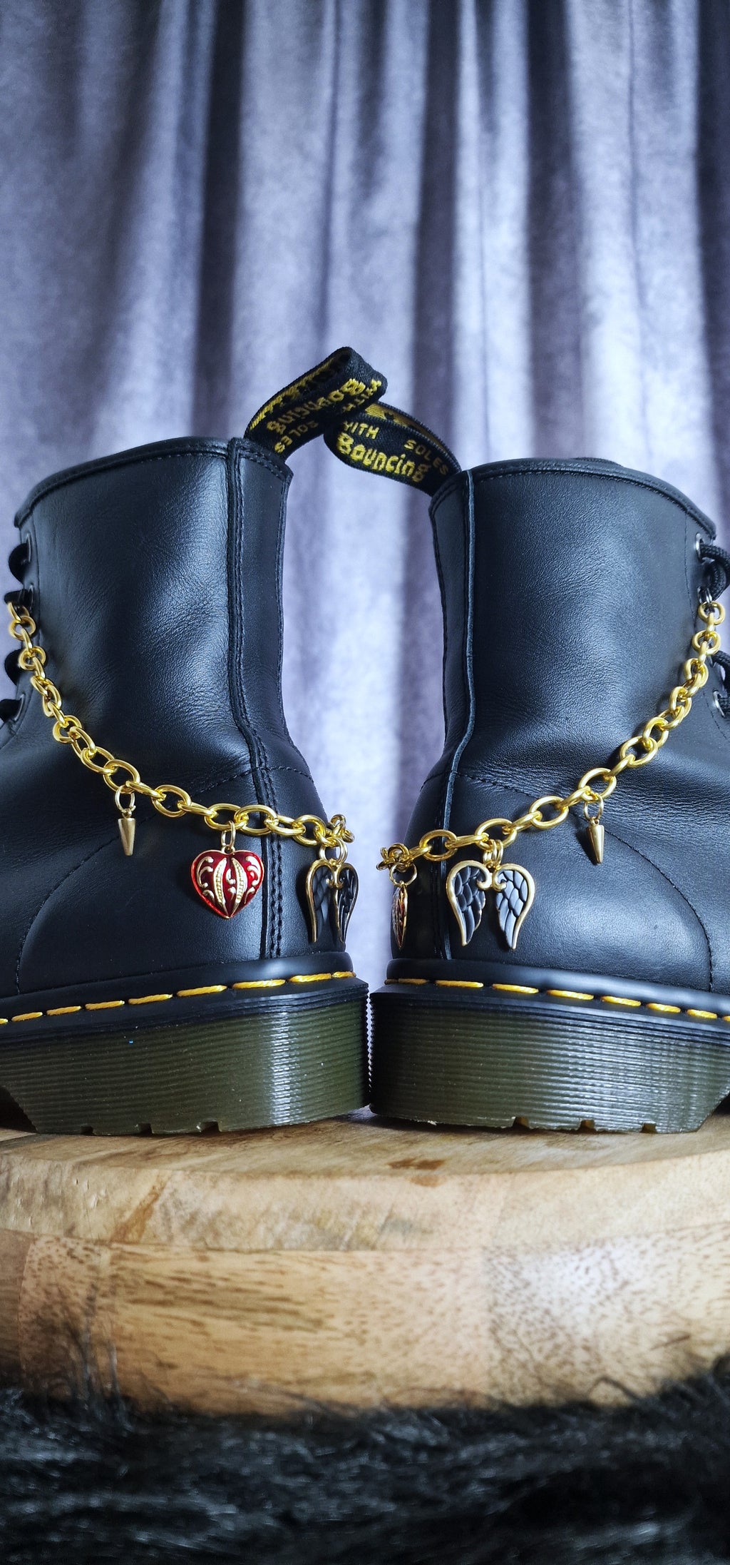 Bijoux chaînes sur lacets - Coeur & Ailes d'Ange