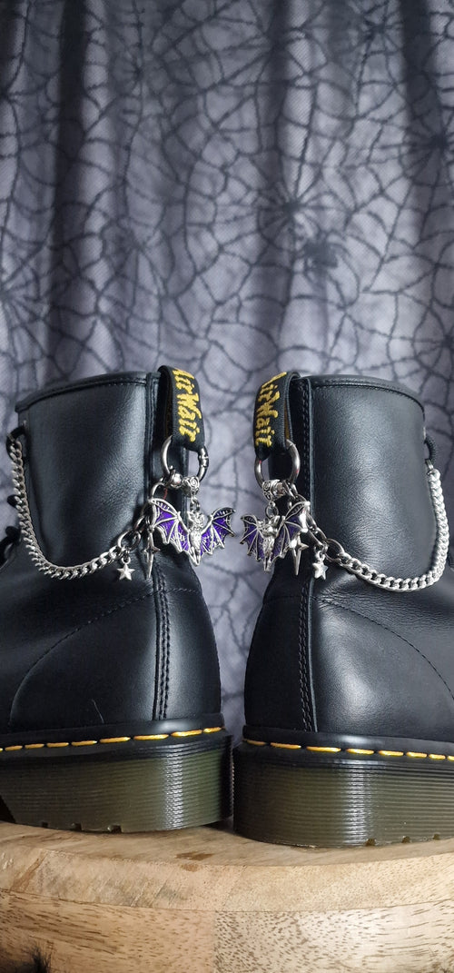 Bijoux chaînes sur brides arrière et lacets - Chauve-souris & étoiles