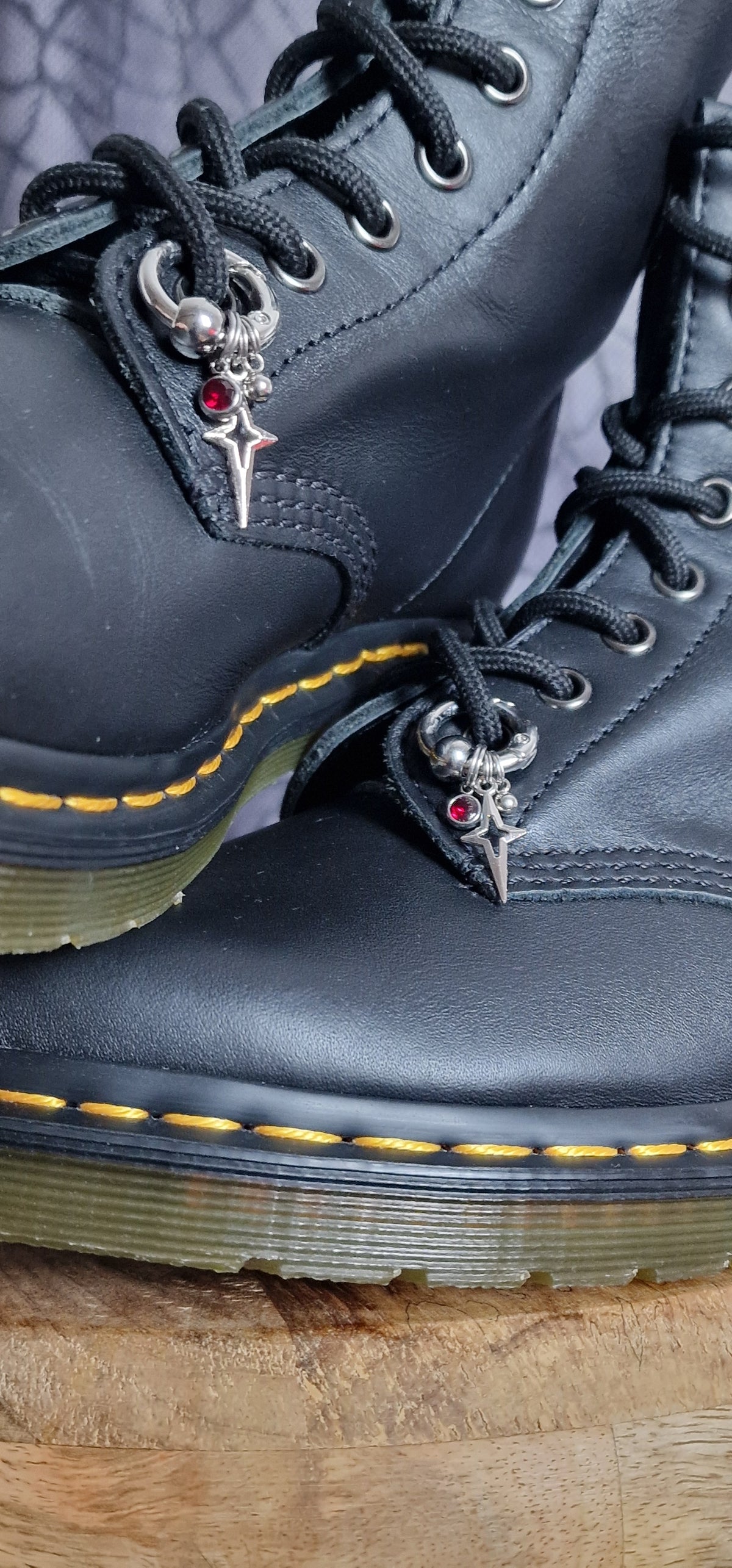 Bijoux simples sur lacets - Etoiles, bille & Strass