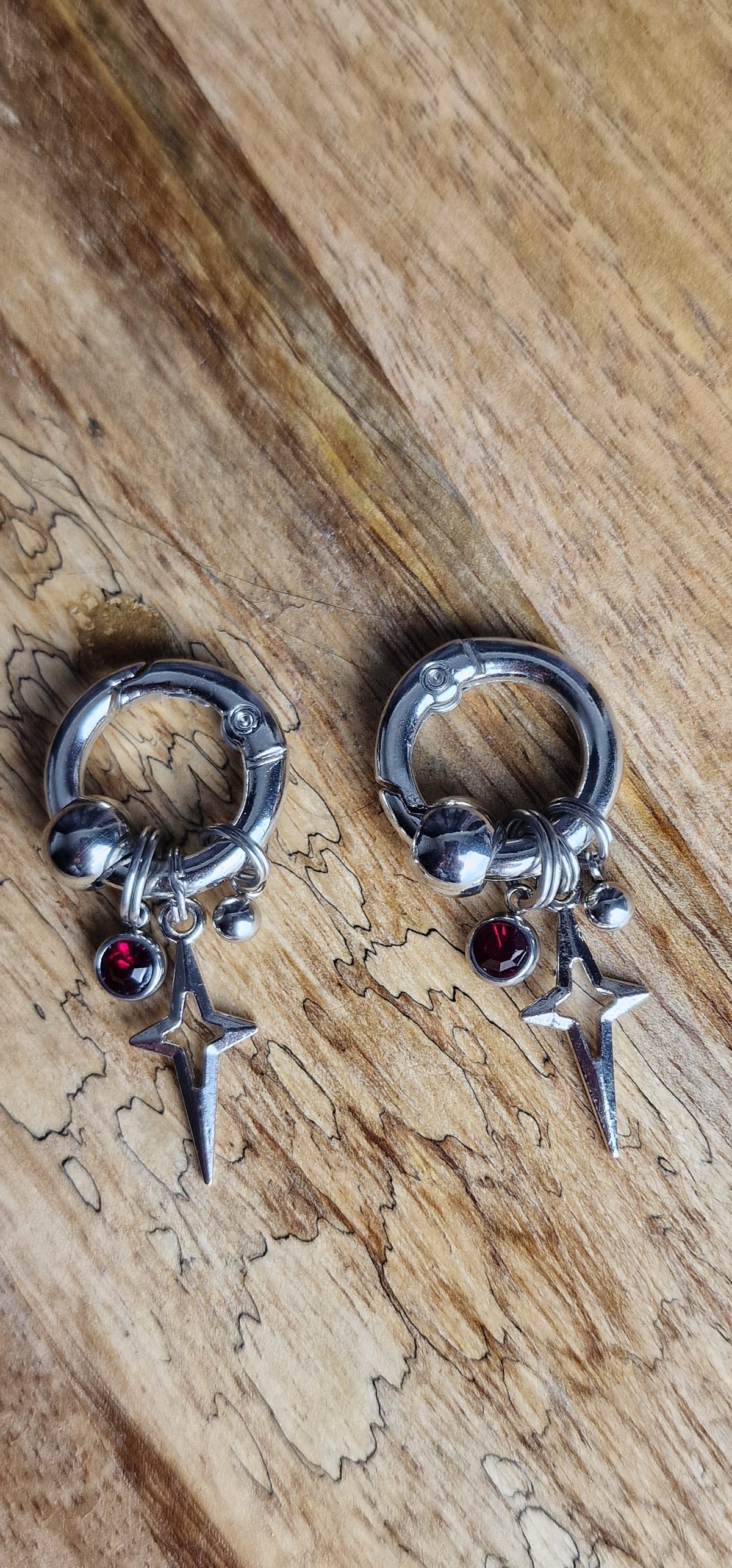 Bijoux simples sur lacets - Etoiles, bille & Strass