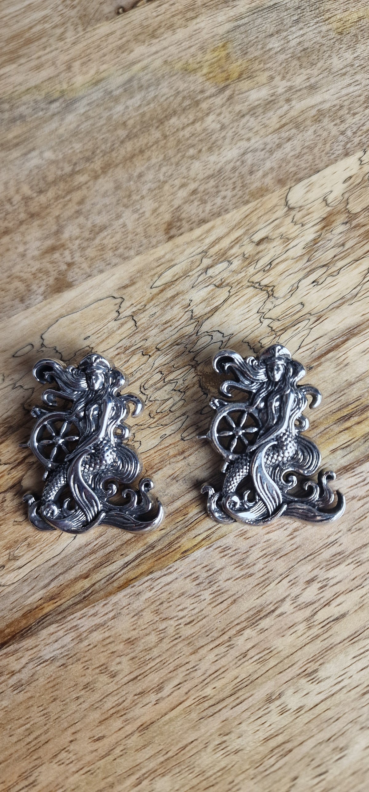 Bijoux simples sur lacets - Sirène