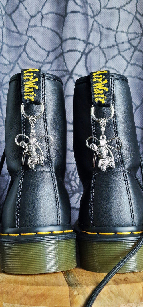 Bijoux simples sur brides arrière - Lapin & noeud