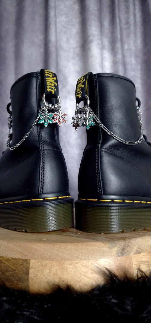 Bijoux chaînes sur brides arrière et lacets - Flocons de neige & billes