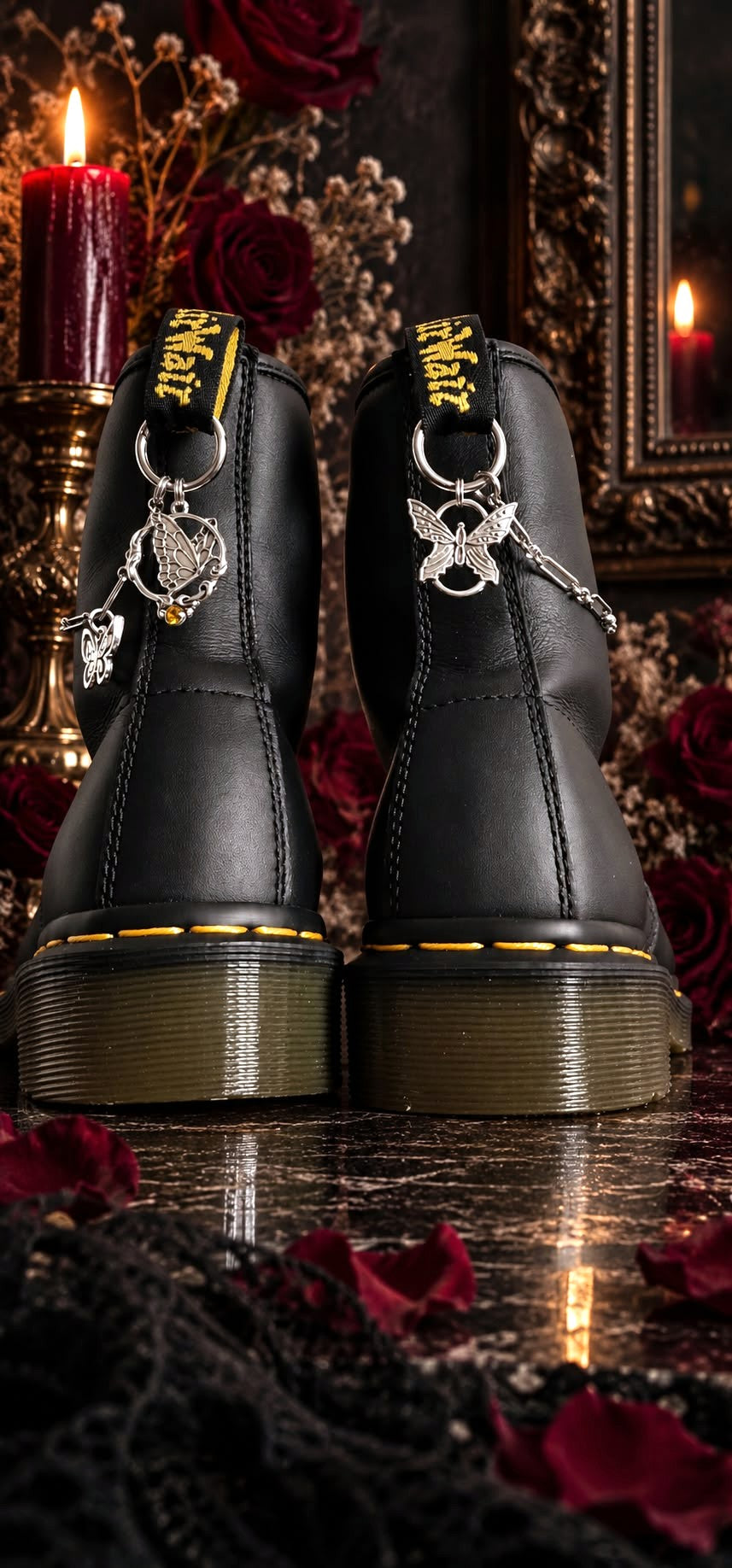 Bijoux chaînes sur brides arrière et lacets - Papillon bucolique & Strass