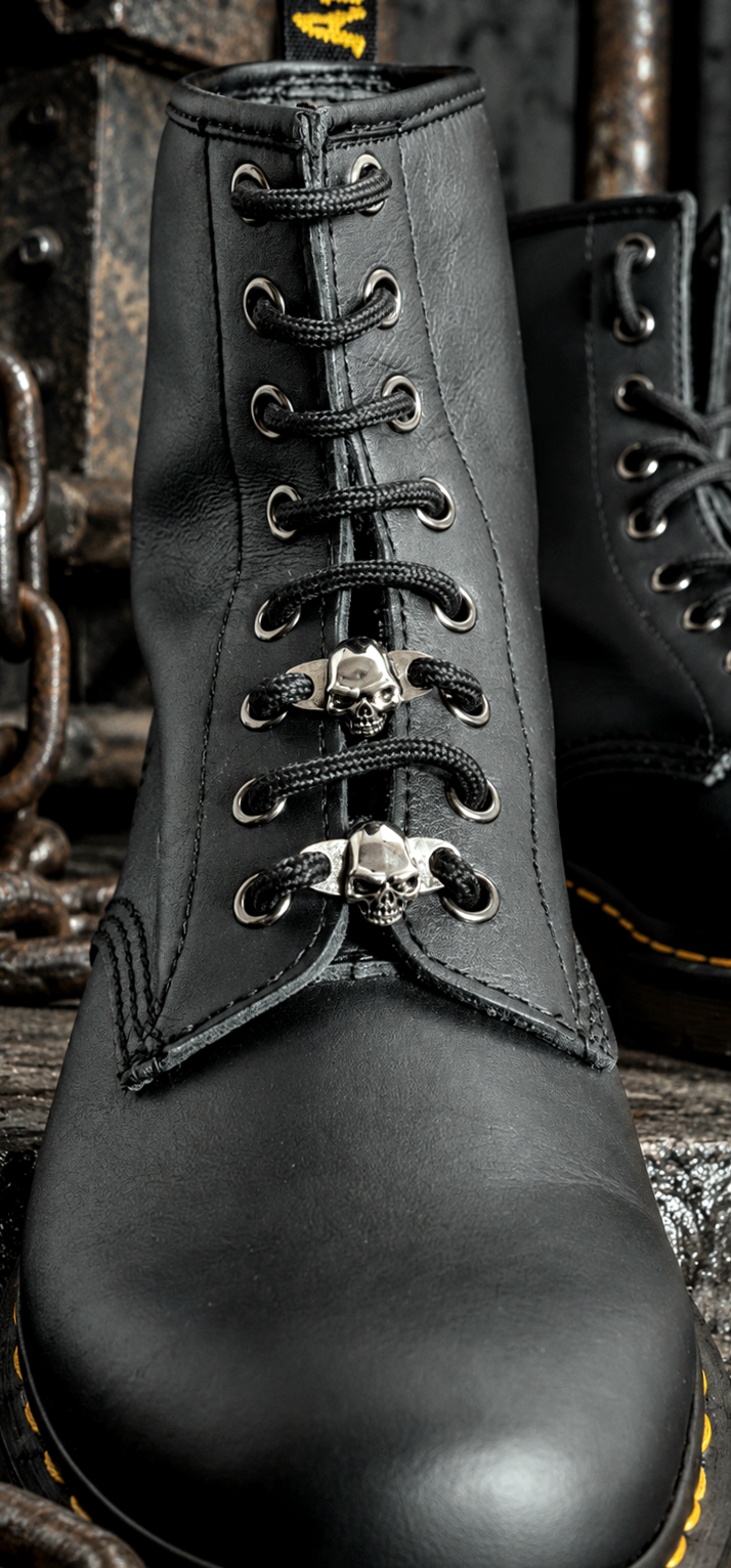 Bijoux simples sur lacets - Tête de mort