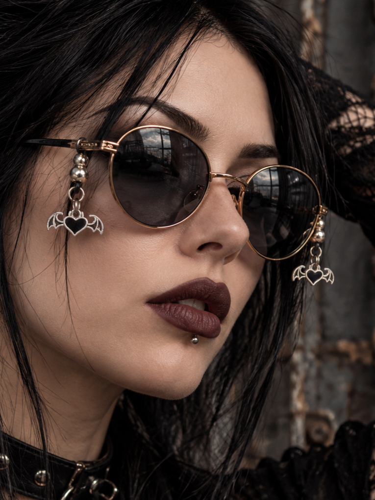 Bijoux simples de lunettes - Coeur & ailes de chauve-souris